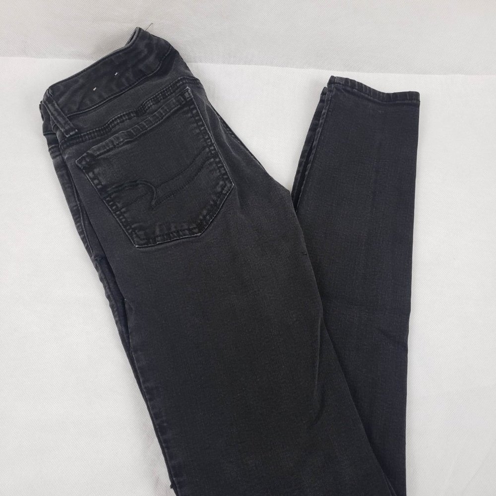 American eagle distressed black jeggings size 2 - Picture 4 of 5